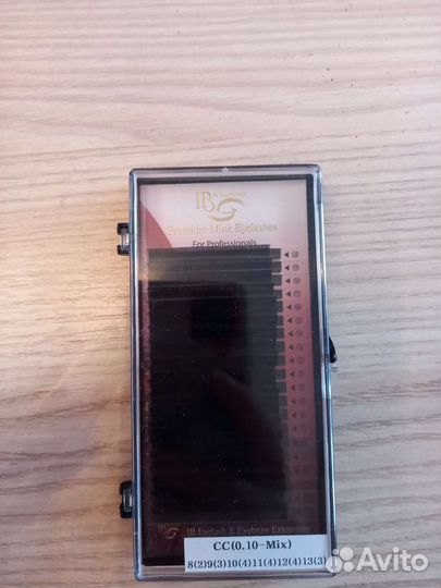 Для наращивания ресниц