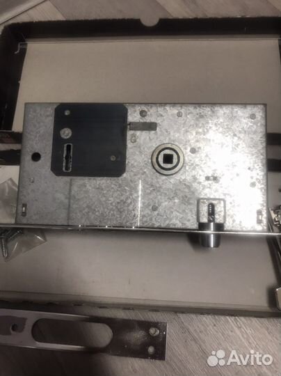 Замок врезной kale KiLiT 252 RL-5