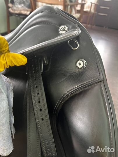 Седло выездковое Prestige Optimax