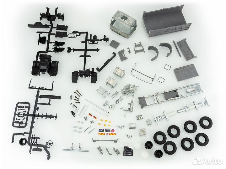 Наборы для сборки моделей Tатра - 815 Kaden