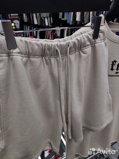 Шорты Off Street