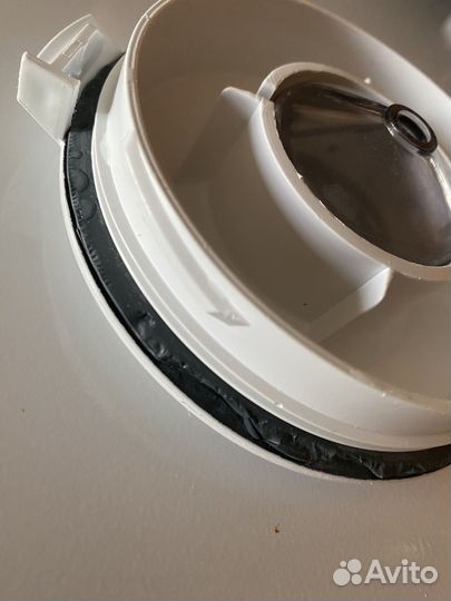 Крышка от чаши комбайна Bosch mum54240/01