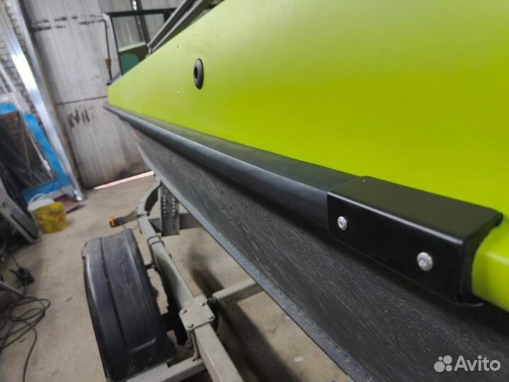 Привальный брус (фальшборт) бортовая накладка 10 м