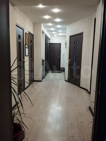 4-к. квартира, 124,4 м², 2/4 эт.