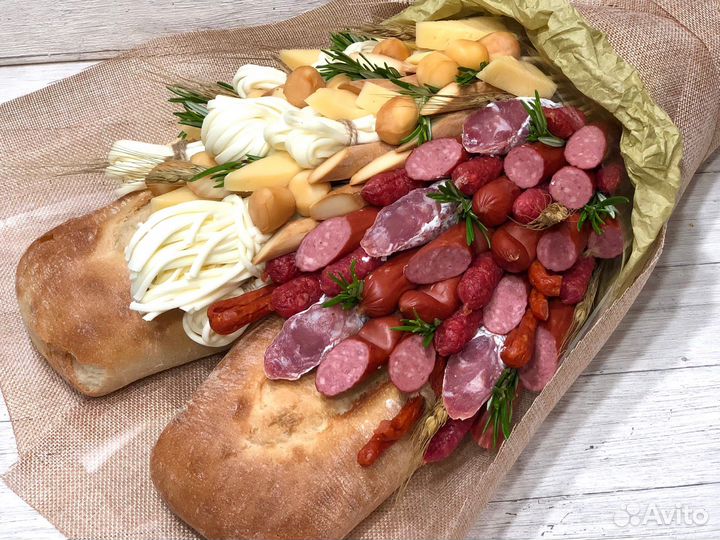 Съедобные букеты букет из колбасы и сыра