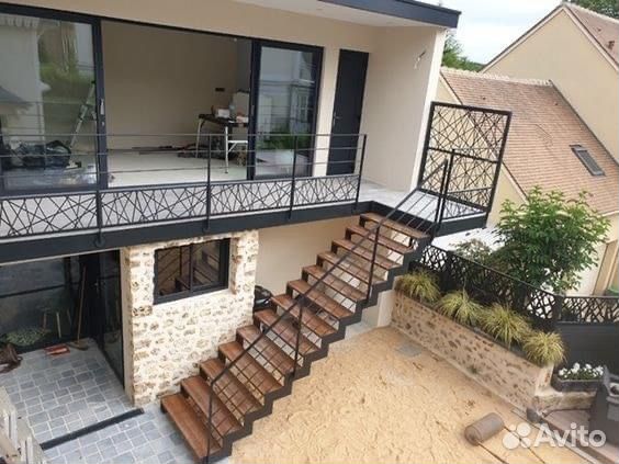 Железные лестницы под ключ из металла