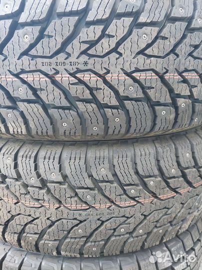 Nokian Tyres Hakkapeliitta LT3 265/75 R16 119Q