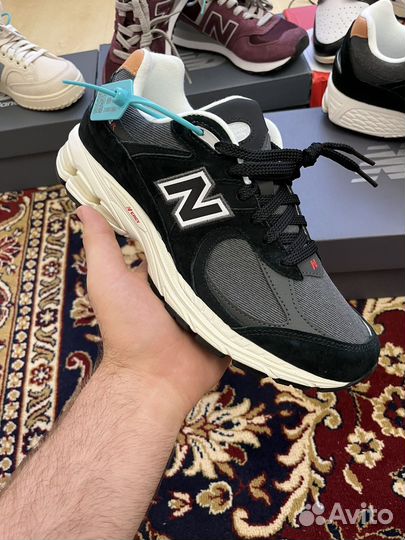 Кроссовки new balance 2002r