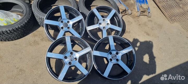Диски литые Vossen cv3 r.17