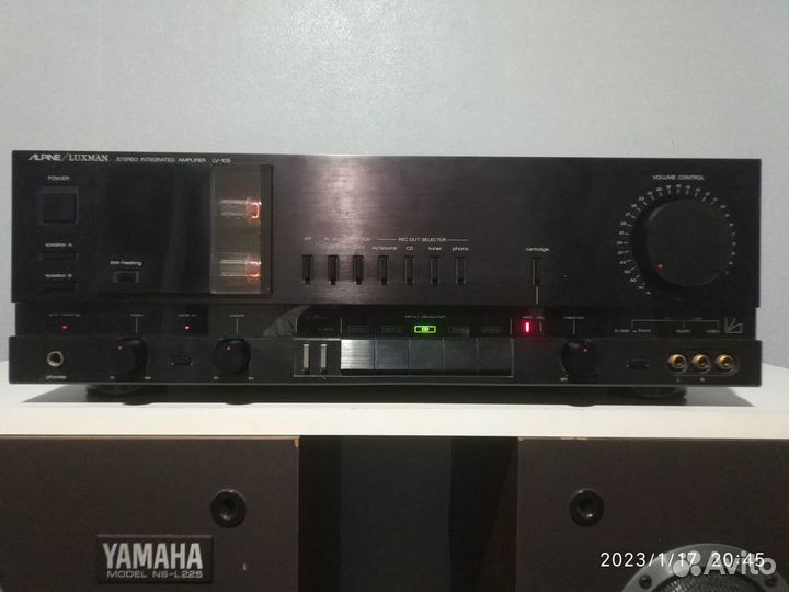 Усилители Marantz PM-80, Luxman, Trio и другие