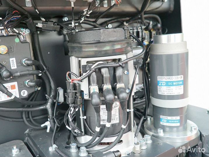 Самоходный штабелер PS12CB Triplex mast (Литий 200 Ач, EPS, Platform and Guardial Rail, В-4300)