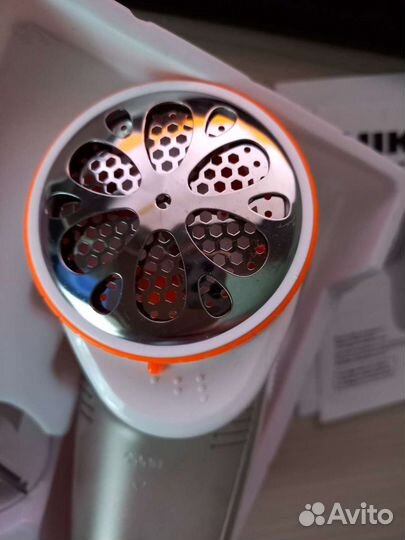 Машинка для стрижки катышков