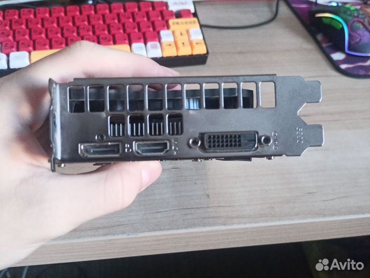 Видеокарта gtx 1050 4gb kfa2