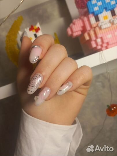 Мастер маникюра