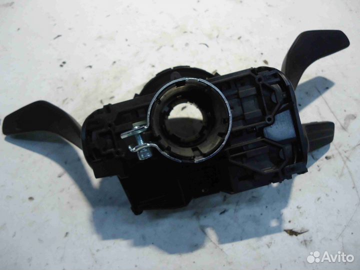 Переключатель подрулевой (стрекоза) Audi A4 2016