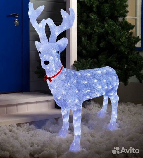 Новогодний олень