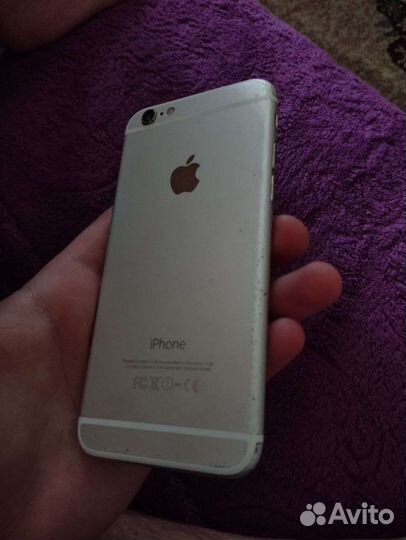 Телефон iPhone 6