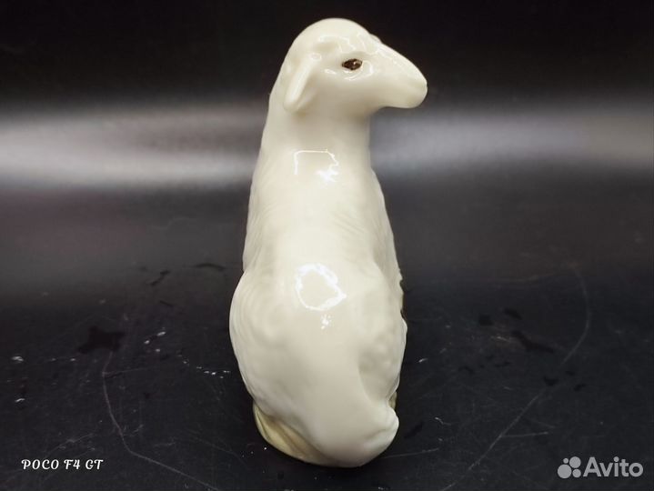 Статуэтка Овца фарфор лфз, 1980е гг винтаж СССР