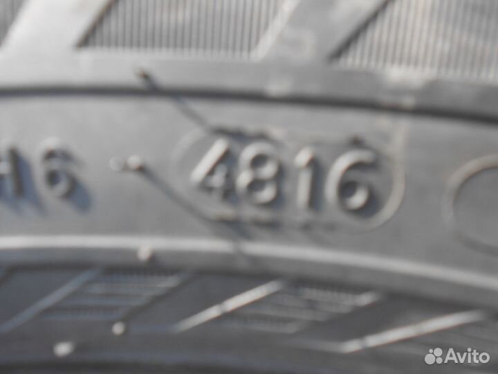 Nokian Tyres Hakka Blue 2 235/55 R18