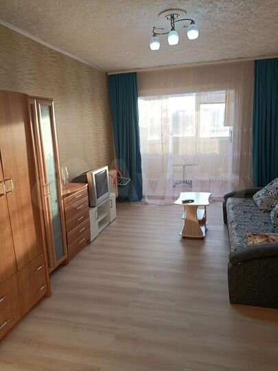 1-к. квартира, 43 м², 2/5 эт.