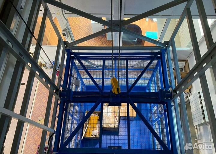 Грузовой лифт / Подъемник шахтный 5т