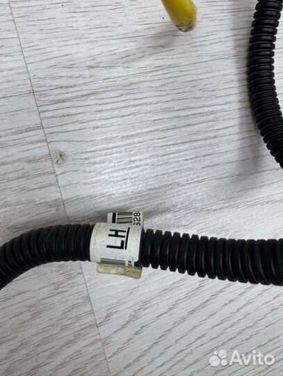 Подушка безопасности в сиденье Mazda 3 BK Z6 2008