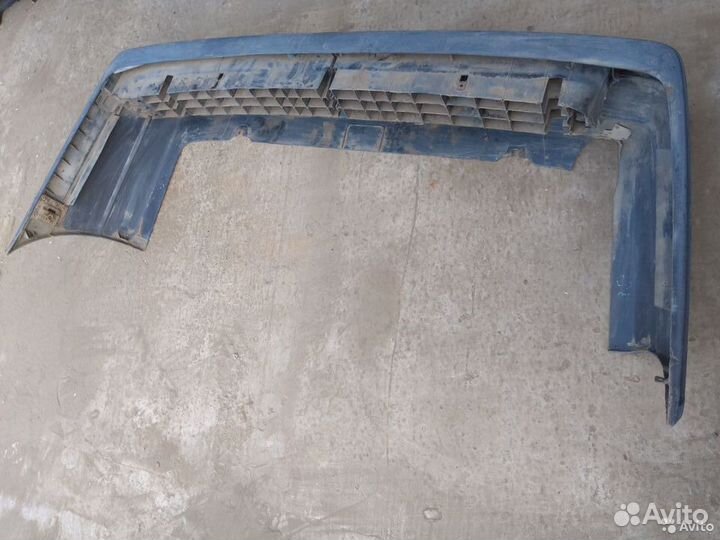 Бампер задний оригинал для Peugeot 405 1987-1992