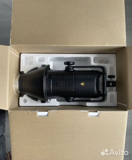 Godox sl150ii + Софтбокс + Стэнд Подставка