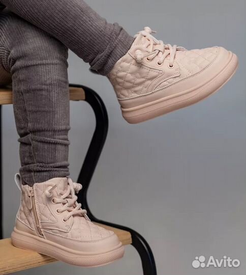 Ботинки для девочки