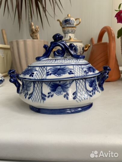 Горшок керамический гжель