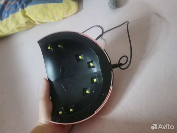 Лампа для сушки ногтей