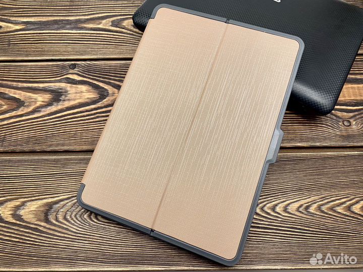 Чехол на iPad smart case