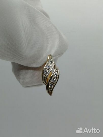 Золотые серьги с фианитом