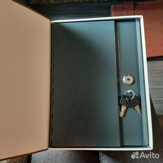 Сейф-книга 