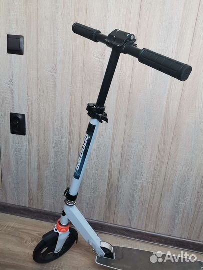 Самокат Tempus Scooter