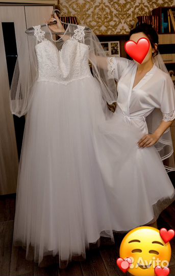 Свадебное платье