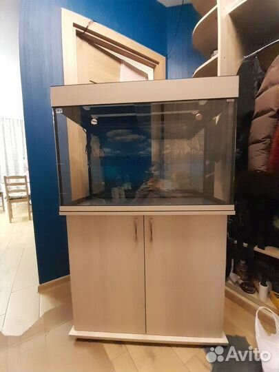 Аквариум с тумбой