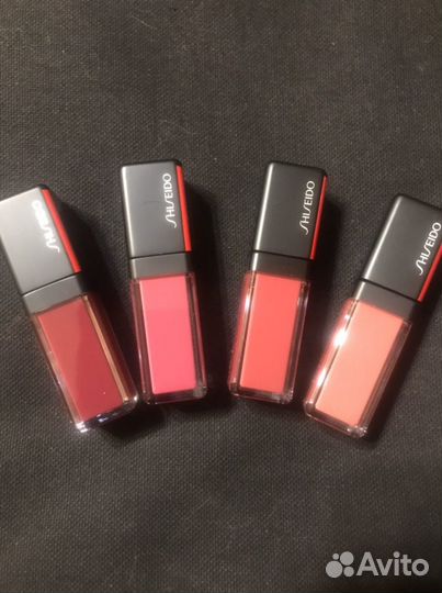 Лак для губ Shiseido Lacquerlnk LipShine