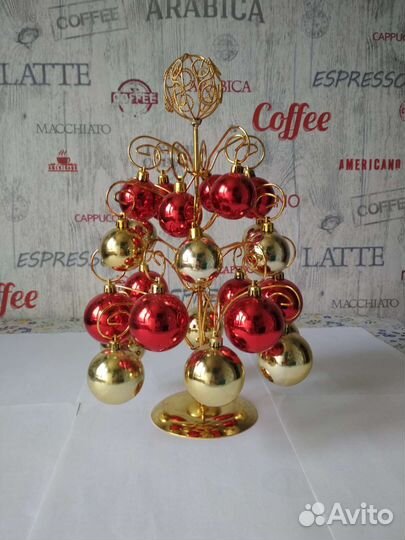 Декоративная новогодняя елка