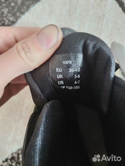 Роликовые коньки roces 36-40 с экипировкой