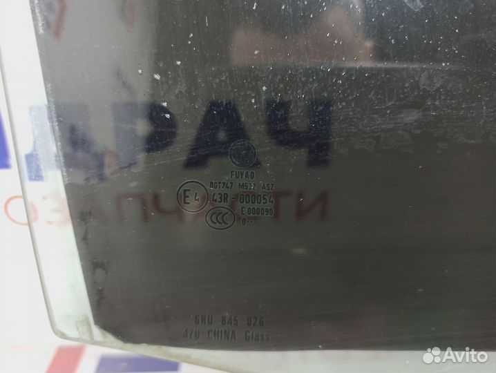 Стекло двери задней правой Volkswagen Polo Sedan