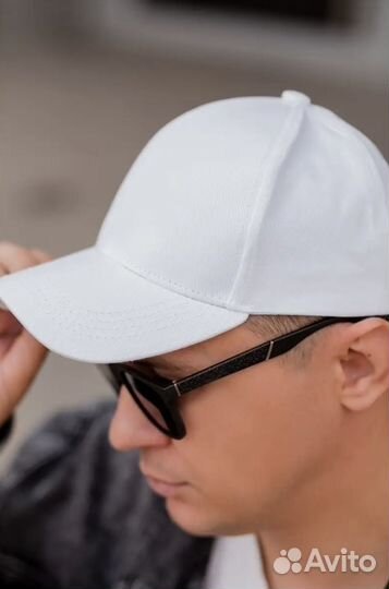 Кепка белая