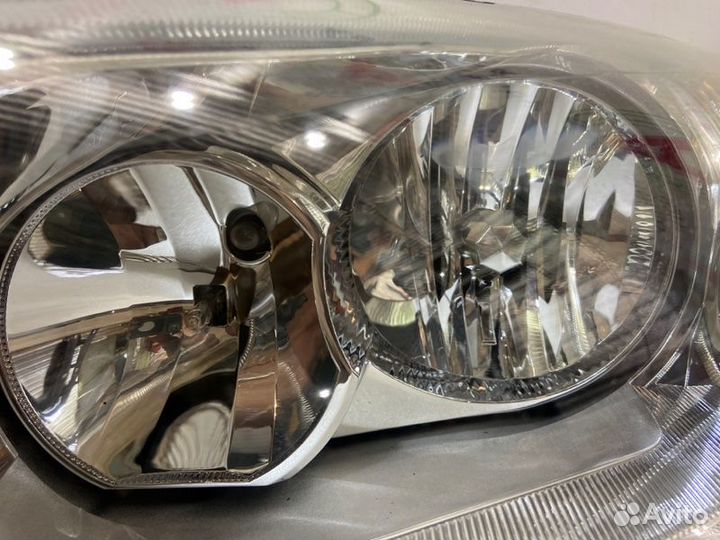 Фара передняя левая Ford Focus qqdb (1.8) 2006