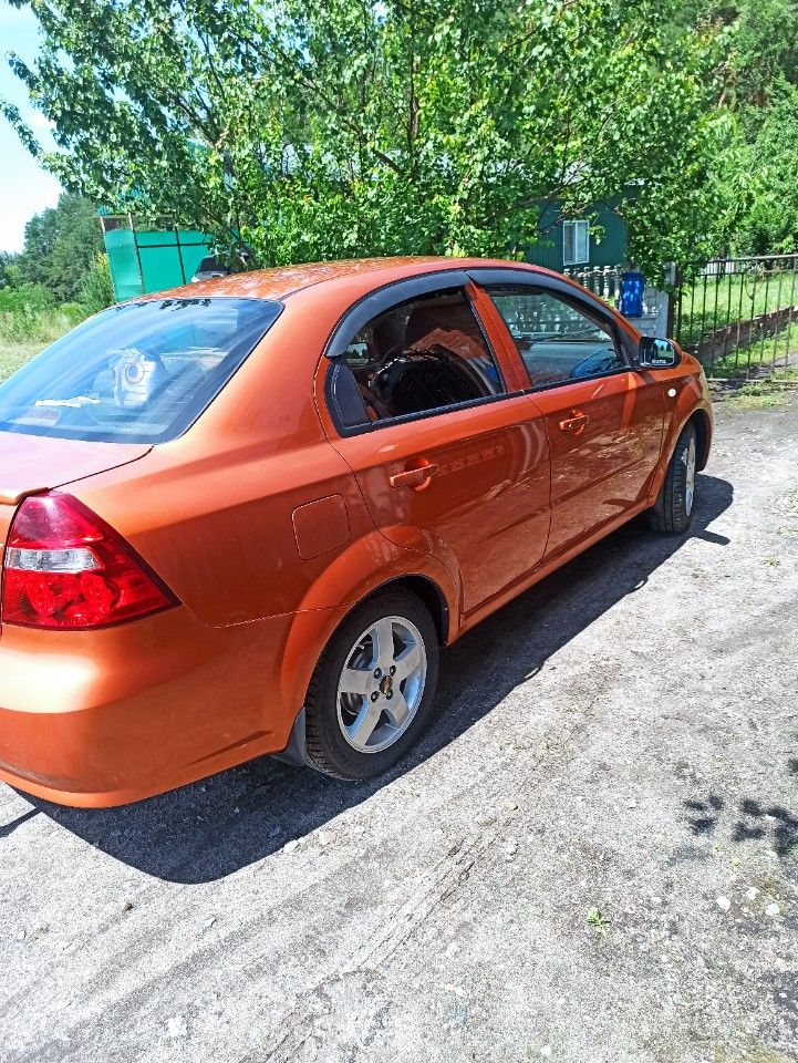 Chevrolet Aveo: фото владельца