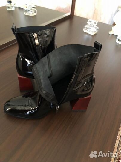 Полусапожки женские 41 размер