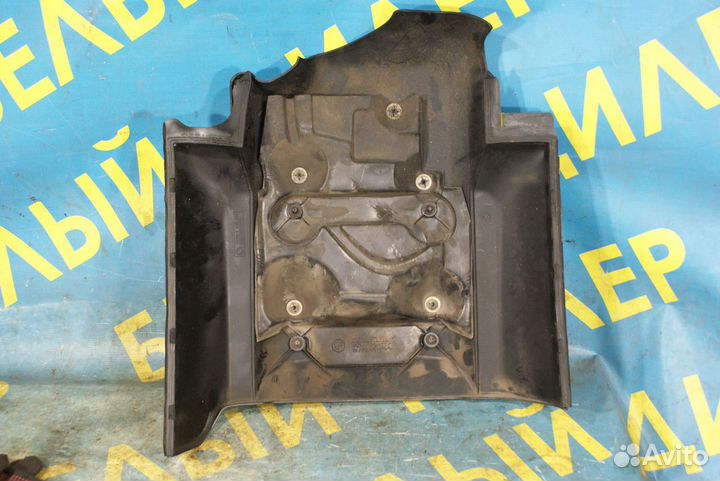 Крышка двигателя BMW X5 E53