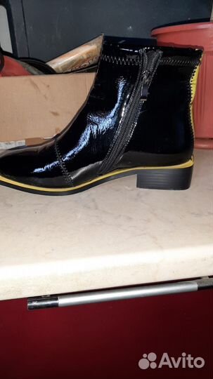 Ботинки женские