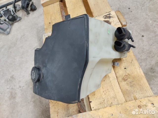 Бачок омывателя bmw x3 e83