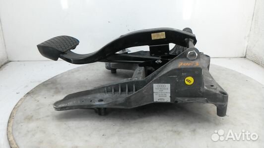 Педаль тормоза audi Q7 (70F03O201)