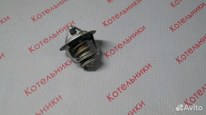 Nissan 21200-60J11 Термостат